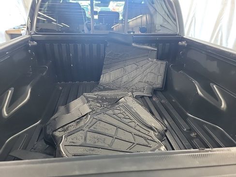 Used 2020 Toyota Tacoma SR w/ SR Convenience Package RWD image 16