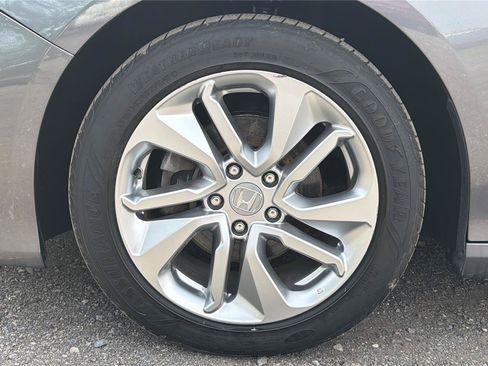 Used 2019 Honda Accord LX image 28