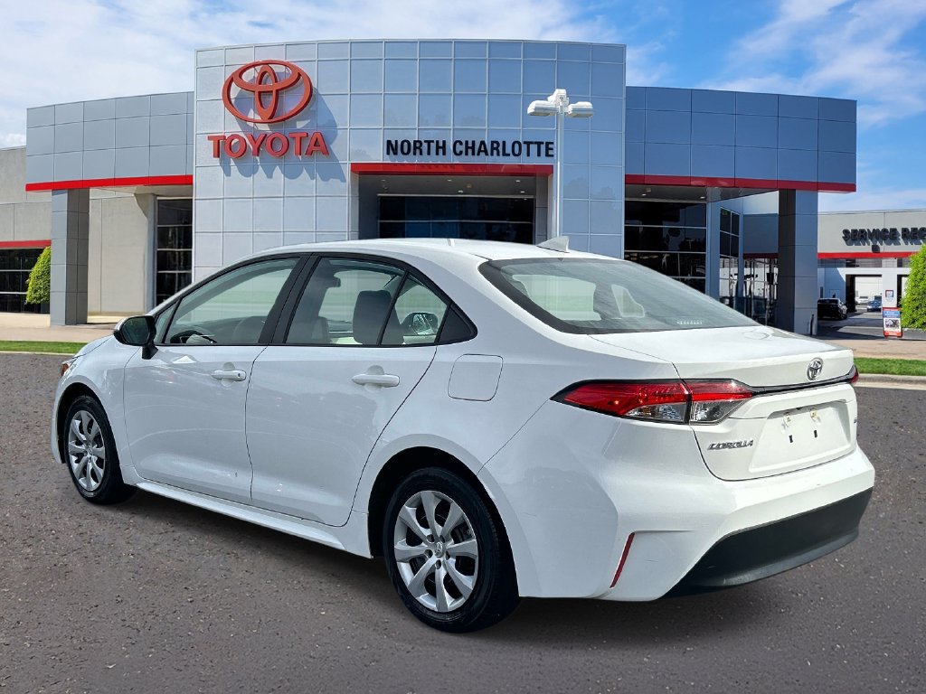 Used 2023 Toyota Corolla LE FWD image 6