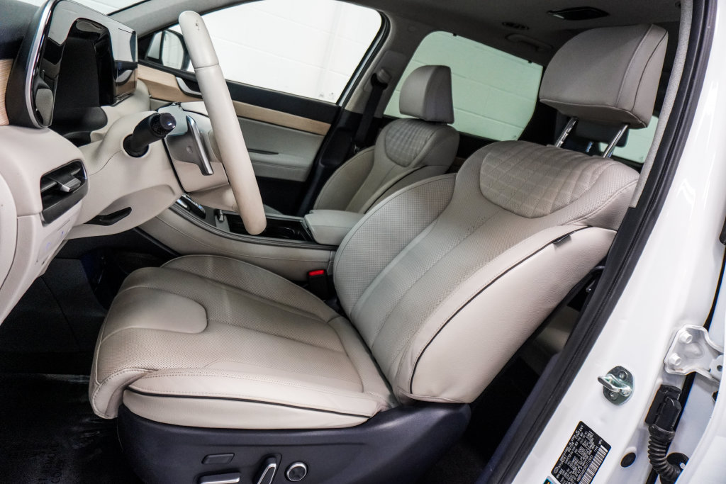 Used 2024 Hyundai Palisade Limited FWD image 6