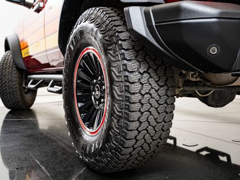 Used 2025 Ford Bronco Big Bend w/ Black Diamond Package AWD/4WD image 49