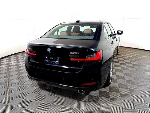 Certified 2024 BMW 330i xDrive Sedan w/ Convenience Package AWD/4WD image 6