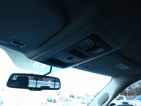 Used 2012 RAM 2500 Laramie w/ Cold Weather Group image 17