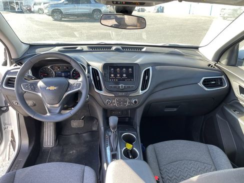 Used 2024 Chevrolet Equinox LT w/ LPO, Floor Liner Package image 20