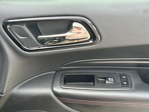 Used 2023 Dodge Durango GT image 15