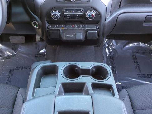 Used 2024 Chevrolet Silverado 1500 Custom w/ Turbomax Blackout Package image 19