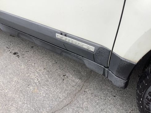 Used 2010 Subaru Outback 2.5i Premium image 22