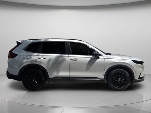 Certified 2023 Honda CR-V Sport image 3