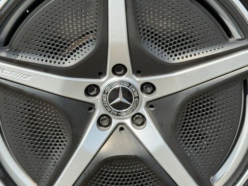 Used 2023 Mercedes-Benz EQS 580 4MATIC SUV image 19