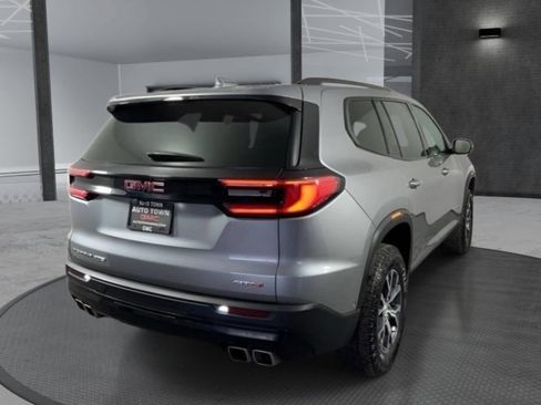 Used 2024 GMC Acadia AT4 w/ Super Cruise Package AWD/4WD image 3