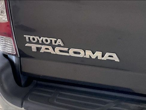 Used 2010 Toyota Tacoma 2WD Access Cab image 28