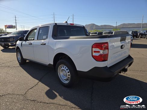 New 2026 Ford Maverick XL AWD/4WD image 3