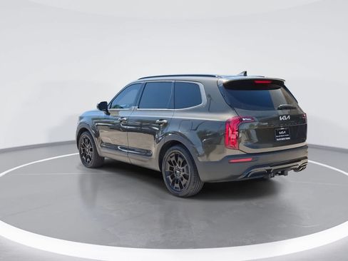 Used 2022 Kia Telluride EX w/ EX Premium Package AWD/4WD image 6