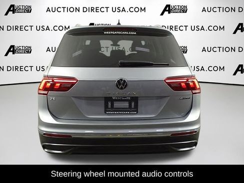 Used 2024 Volkswagen Tiguan SE image 6