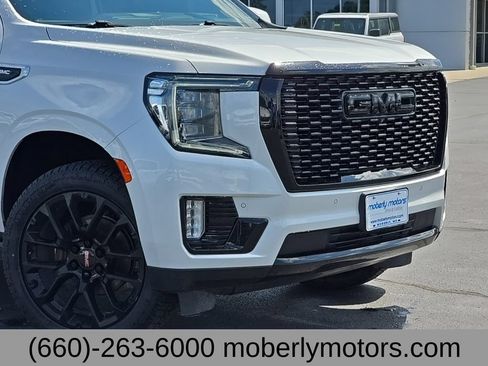 Used 2022 GMC Yukon XL Denali w/ Denali Ultimate Package AWD/4WD image 73