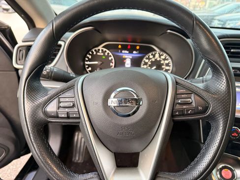 Used 2018 Nissan Maxima 3.5 S image 11