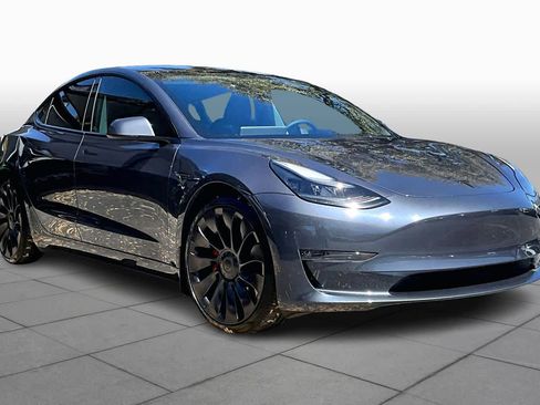 Used 2023 Tesla Model 3 Performance image 2