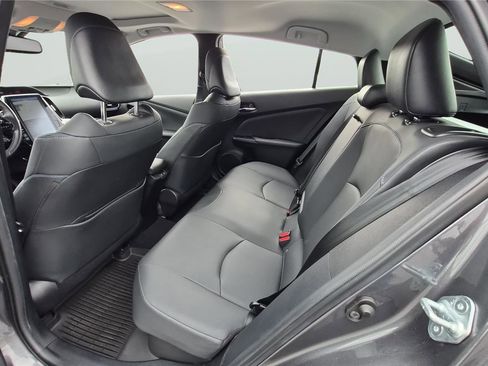 Used 2021 Toyota Prius Limited w/ Premium Convenience Package FWD image 17