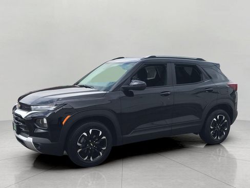 Certified 2022 Chevrolet TrailBlazer LT w/ Confidence II Package FWD image 8