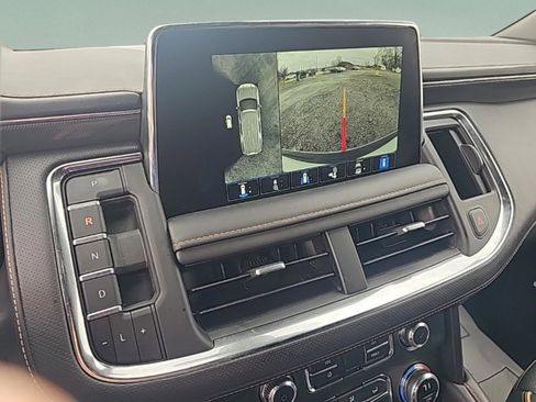 Used 2022 GMC Yukon XL AT4 w/ Technology Package image 25