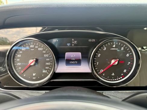 Used 2017 Mercedes-Benz E 300 4MATIC image 41