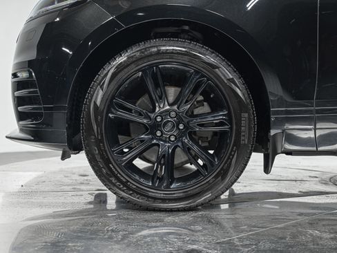 Used 2024 Land Rover Range Rover Velar Dynamic SE image 3