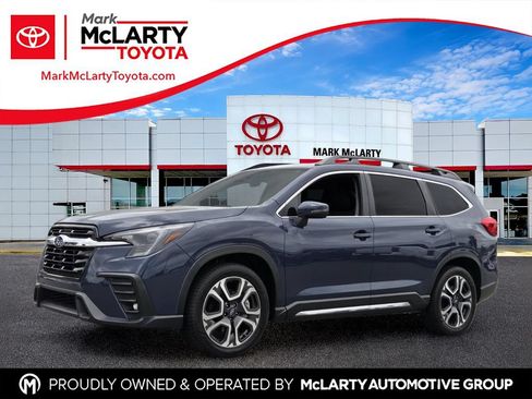 Used 2023 Subaru Ascent Limited AWD/4WD image 1
