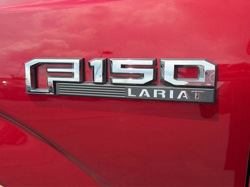 Used 2016 Ford F150 Lariat w/ Equipment Group 502A Luxury AWD/4WD image 20