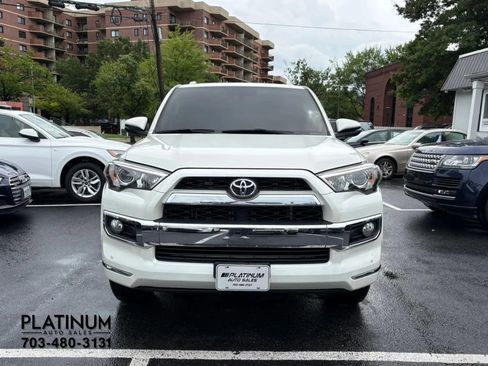 Used 2018 Toyota 4Runner Limited AWD/4WD image 4