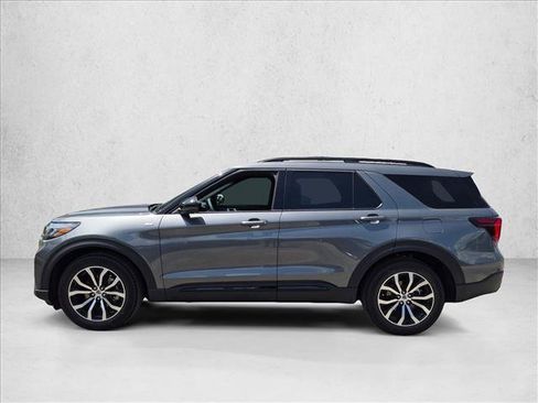 New 2026 Ford Explorer ST-Line RWD image 5