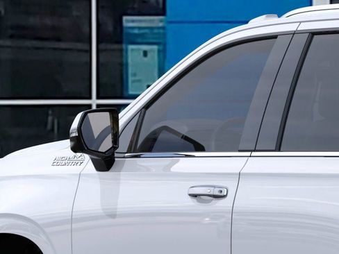 New 2026 Chevrolet Tahoe High Country AWD/4WD image 12