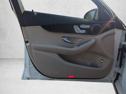 Used 2020 Mercedes-Benz C 300 Sedan image 17