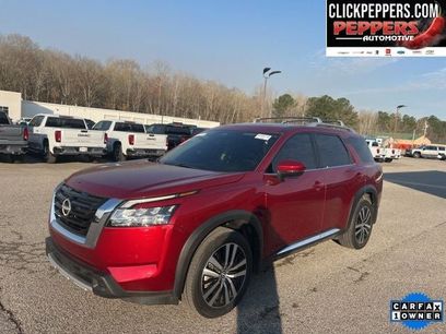Used 2024 Nissan Pathfinder Platinum w/ Cargo Package