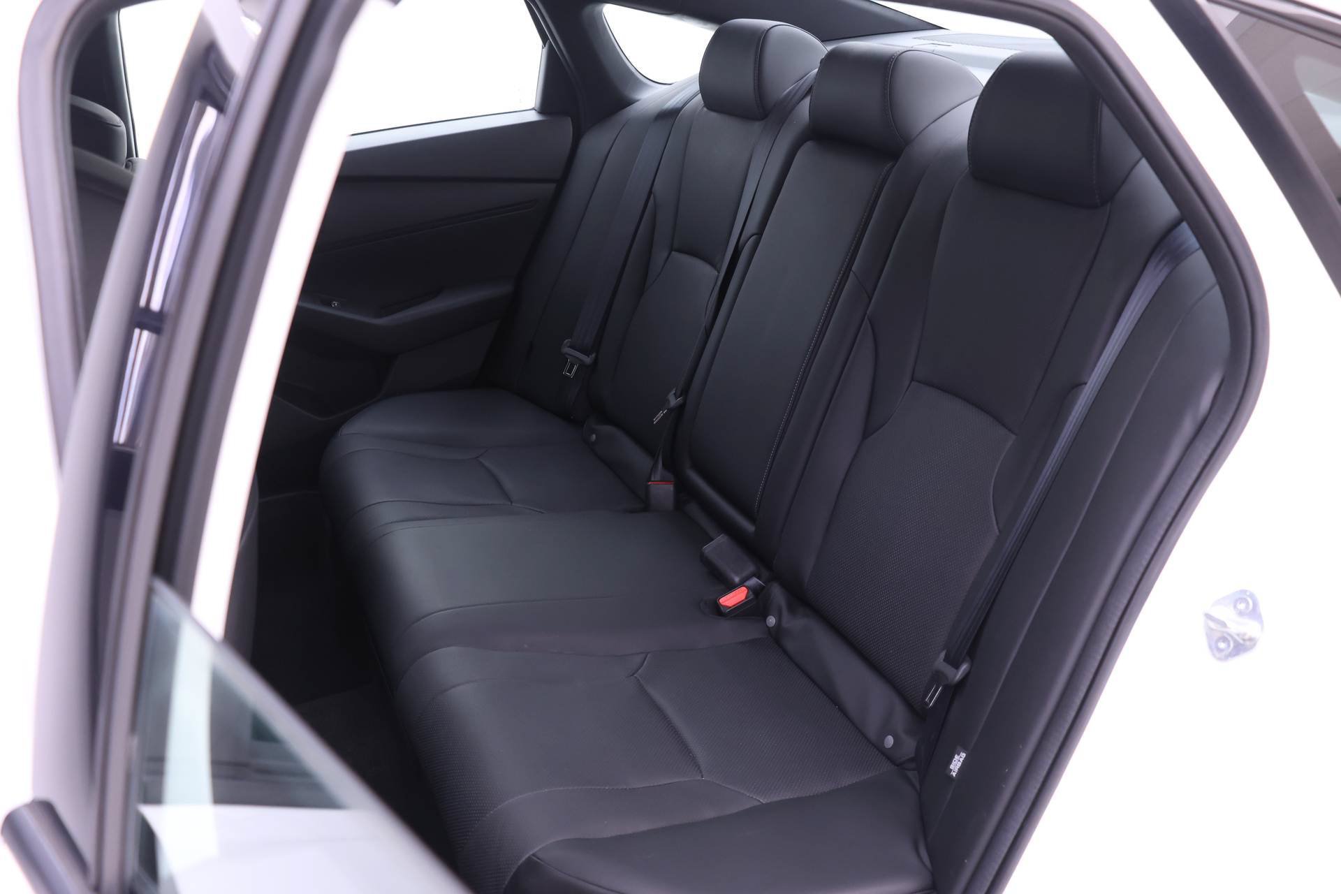 Used 2023 Honda Accord Sport-L image 10
