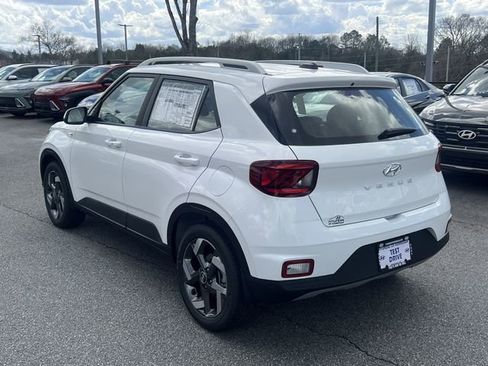 New 2026 Hyundai Venue SEL image 5