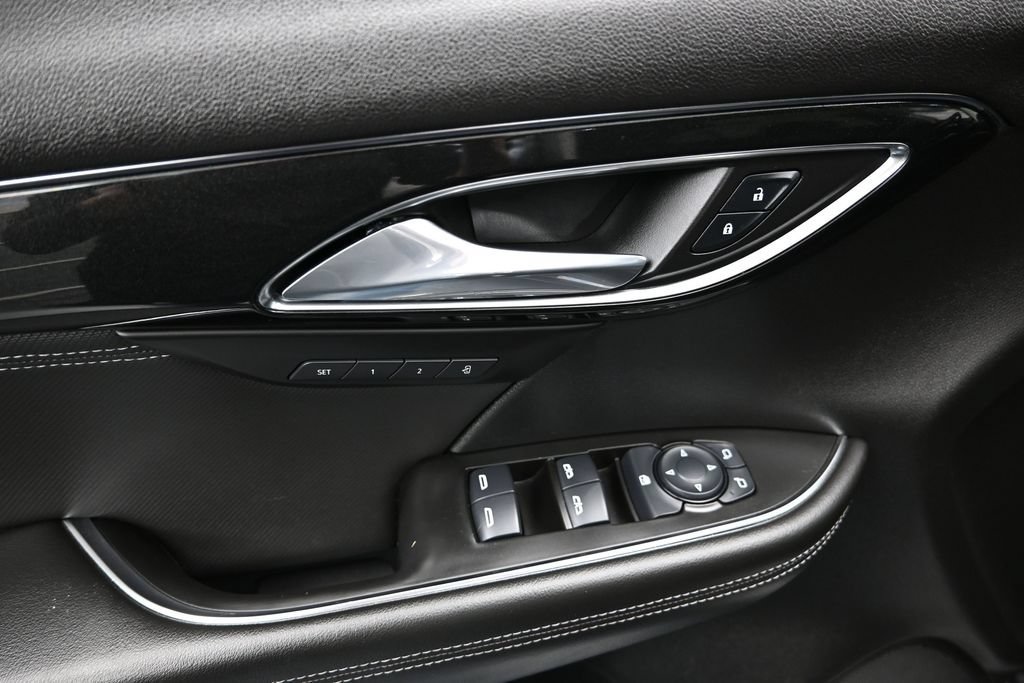Used 2024 Buick Envision Preferred AWD/4WD image 18