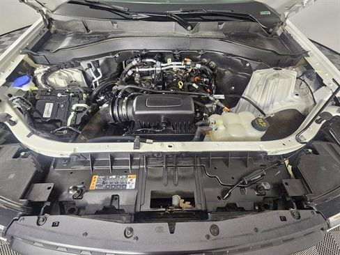 Used 2022 Ford Explorer Timberline image 11