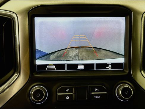 Used 2020 Chevrolet Silverado 1500 LTZ w/ LTZ Plus Package RWD image 15
