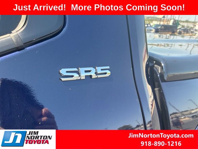 Used 2024 Toyota Tundra SR5 w/ SR5 Premium Package AWD/4WD image 6