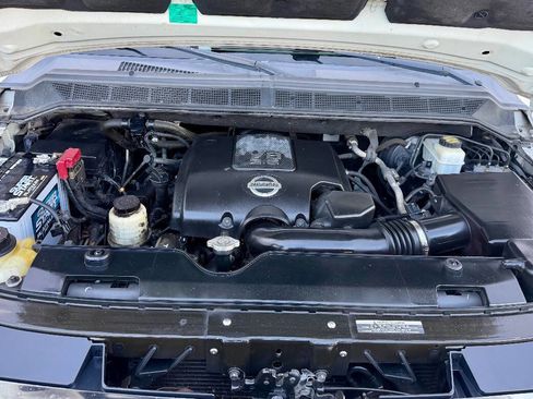 Used 2010 Nissan Armada Platinum RWD image 10