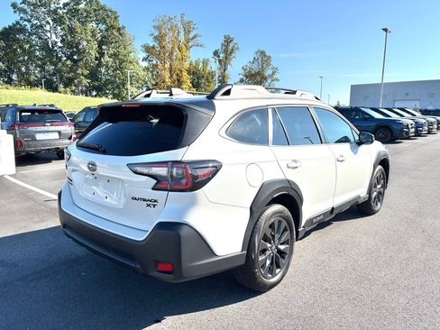 Certified 2023 Subaru Outback Onyx Edition XT AWD/4WD image 7