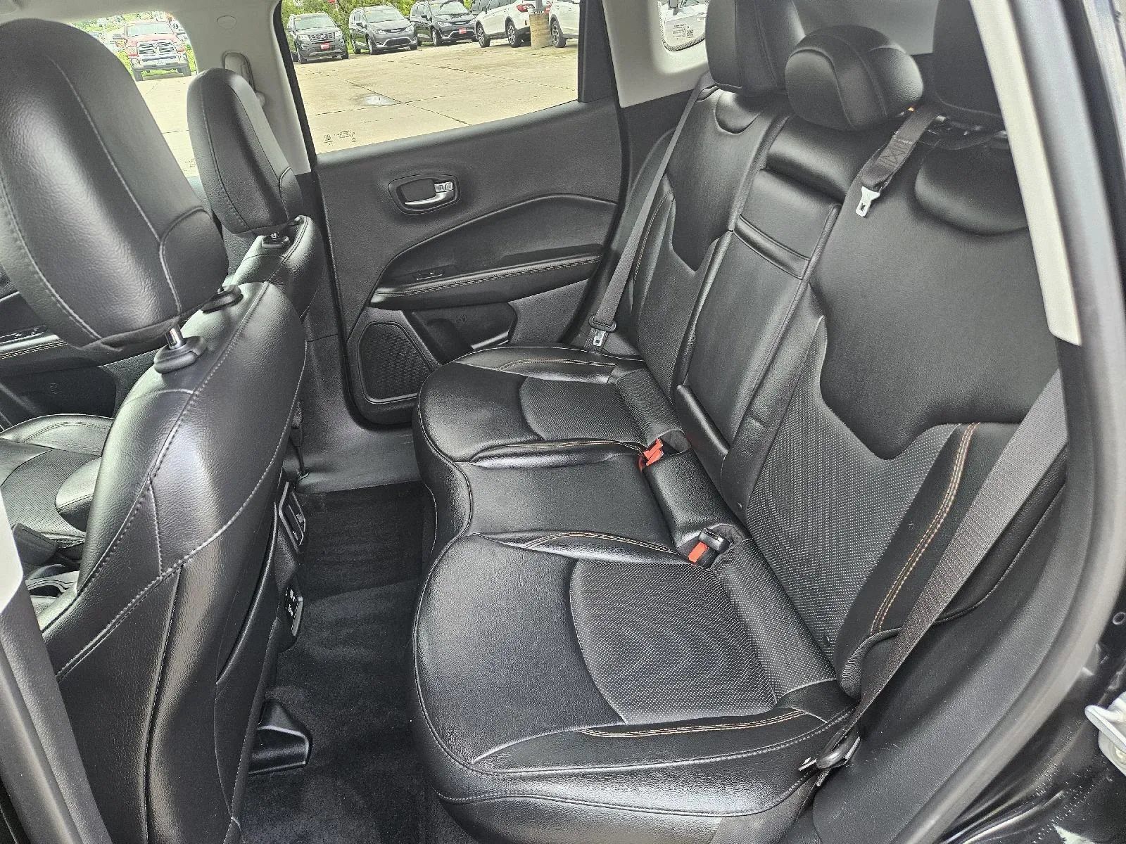 Used 2019 Jeep Compass Limited w/ Safety & Security Group AWD/4WD image 17