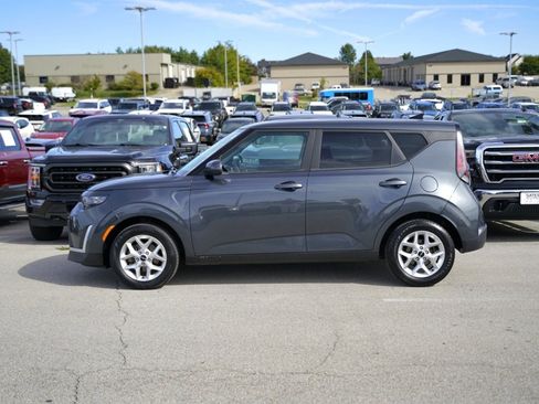 Used 2023 Kia Soul LX w/ Option Group 015 image 9