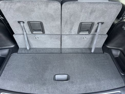 New 2026 Jeep Grand Cherokee L 4WD image 17