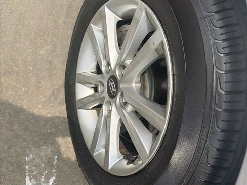 Used 2015 Hyundai Sonata SE w/ Option Group 09 FWD image 35