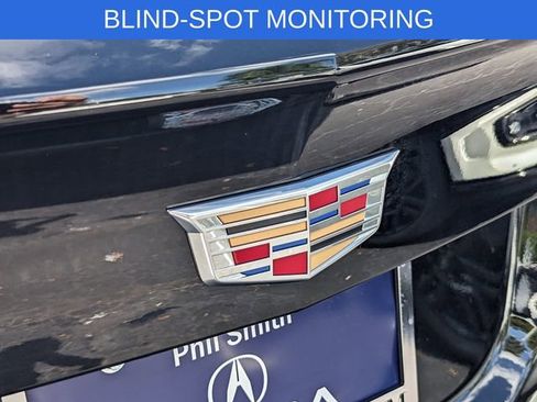 Used 2025 Cadillac XT4 Premium Luxury image 14