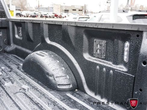 Used 2025 Ford F350 XLT w/ FX4 Off-Road Package image 27