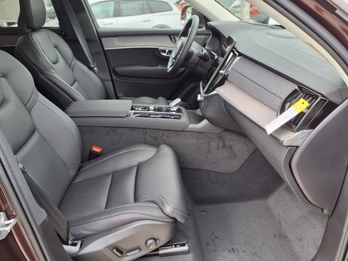 New 2026 Volvo XC90 B6 Ultra w/ Protection Package Premier AWD/4WD image 11
