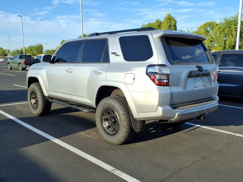 Used 2024 Toyota 4Runner TRD Off-Road Premium w/ Moonroof Package AWD/4WD image 3