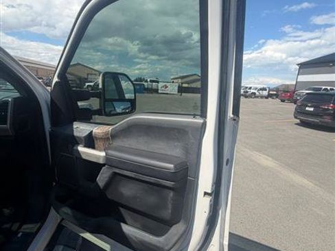 Used 2018 Ford F350 Lariat w/ Lariat Ultimate Package AWD/4WD image 17